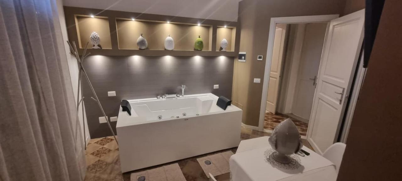 Reluxe Private Wellness Bed & Breakfast Lecce Eksteriør bilde